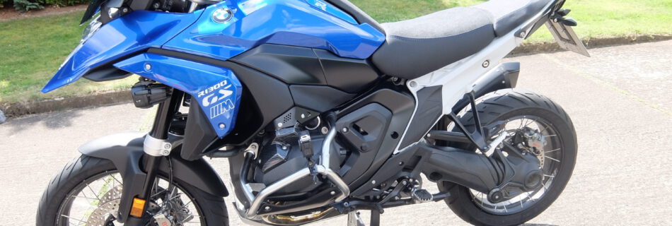 BMW R1300GS Sitzbankneupolsterung mit dem EXPRESS-Service vom Bikepolsterer