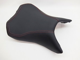 Kawasaki Z1000 SX Sitz 4