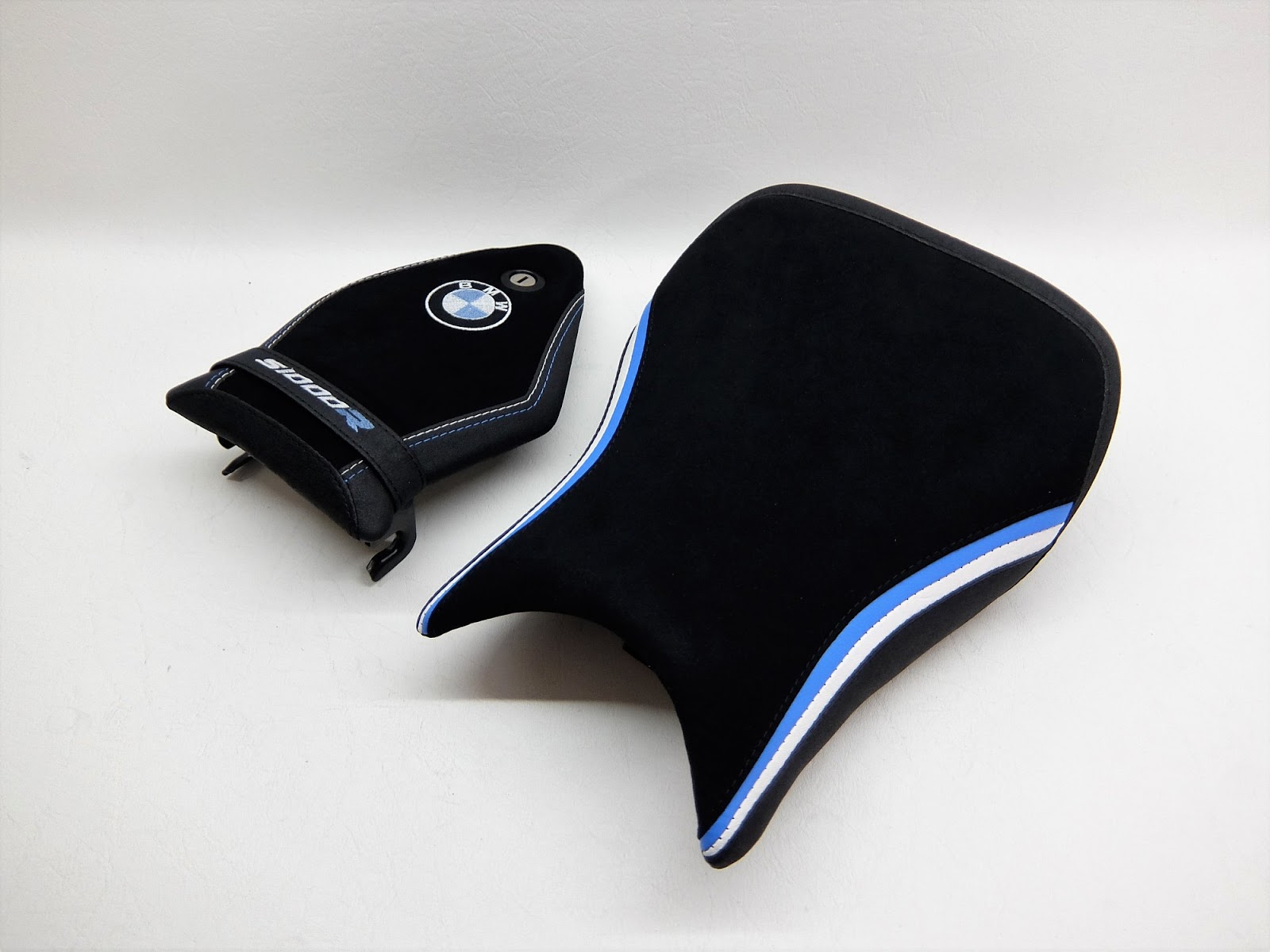 bmw-s1000r-sitzbank-1