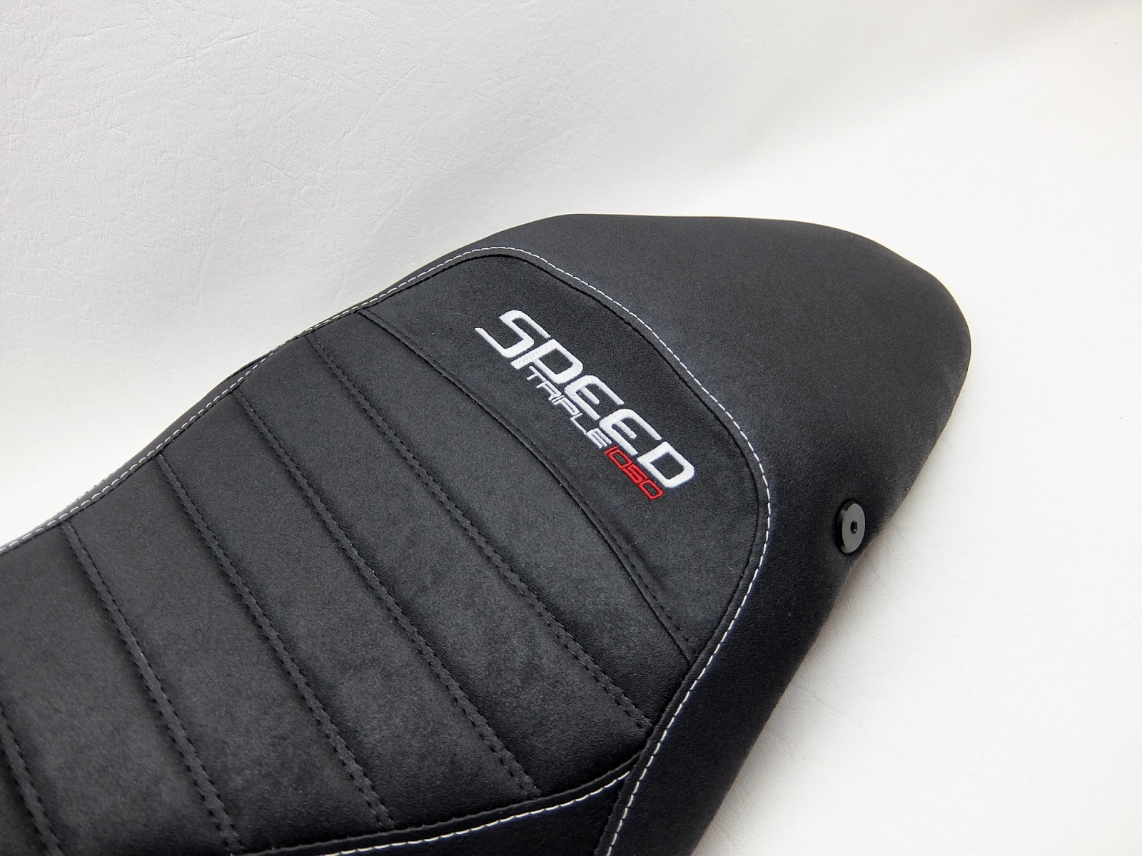 4-triumph-speed-triple