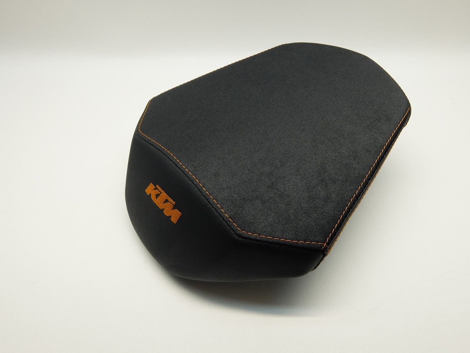 KTM 1290 Super Duke GT