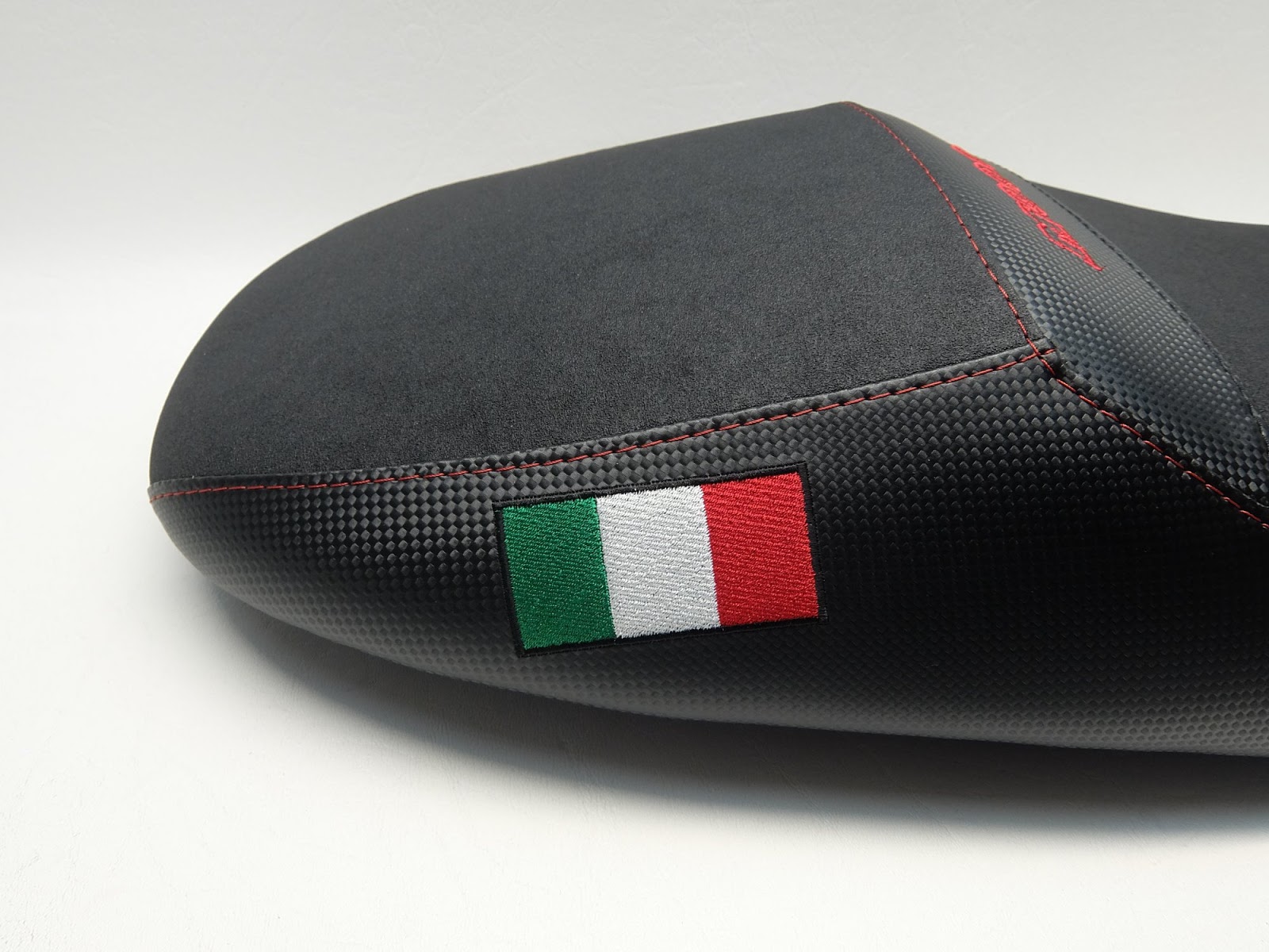 ducati-monster-m900-2