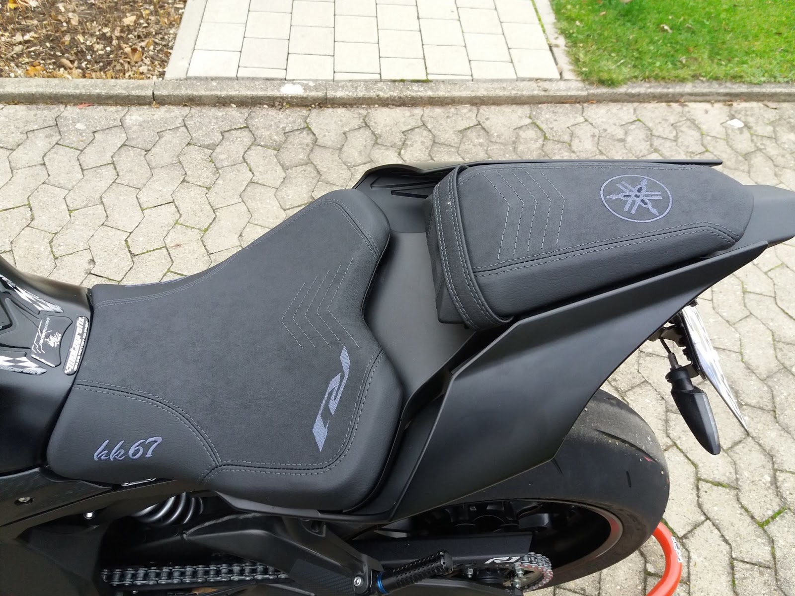 yamaha-r1-sitzbank-8