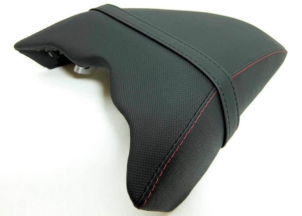 Honda-CB1000R-sitzbank-3