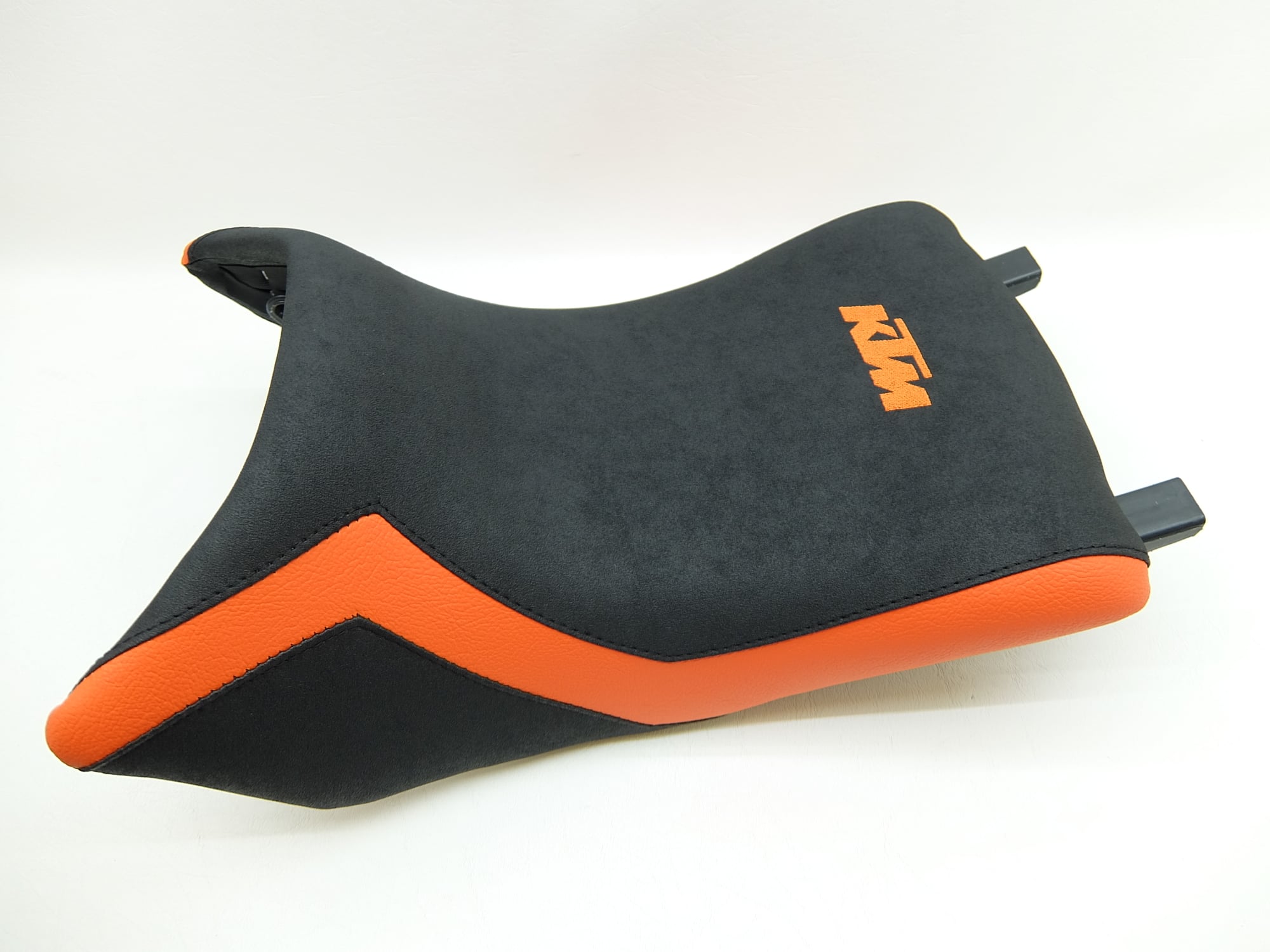 KTM-1190Adventure-fahrersitz-1