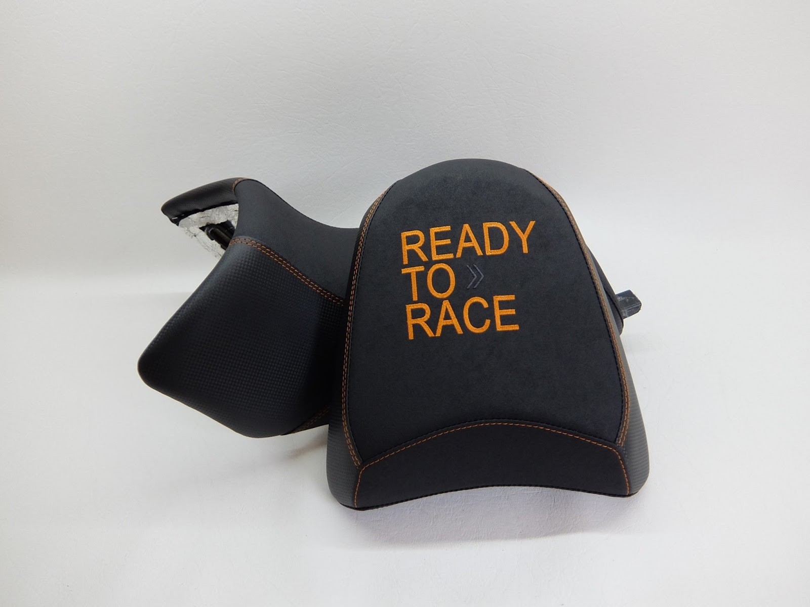 KTM-Fahrer-Soziussitz-3