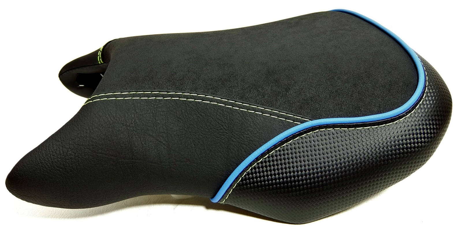 Suzuki-GSR-750-sitzbank-2