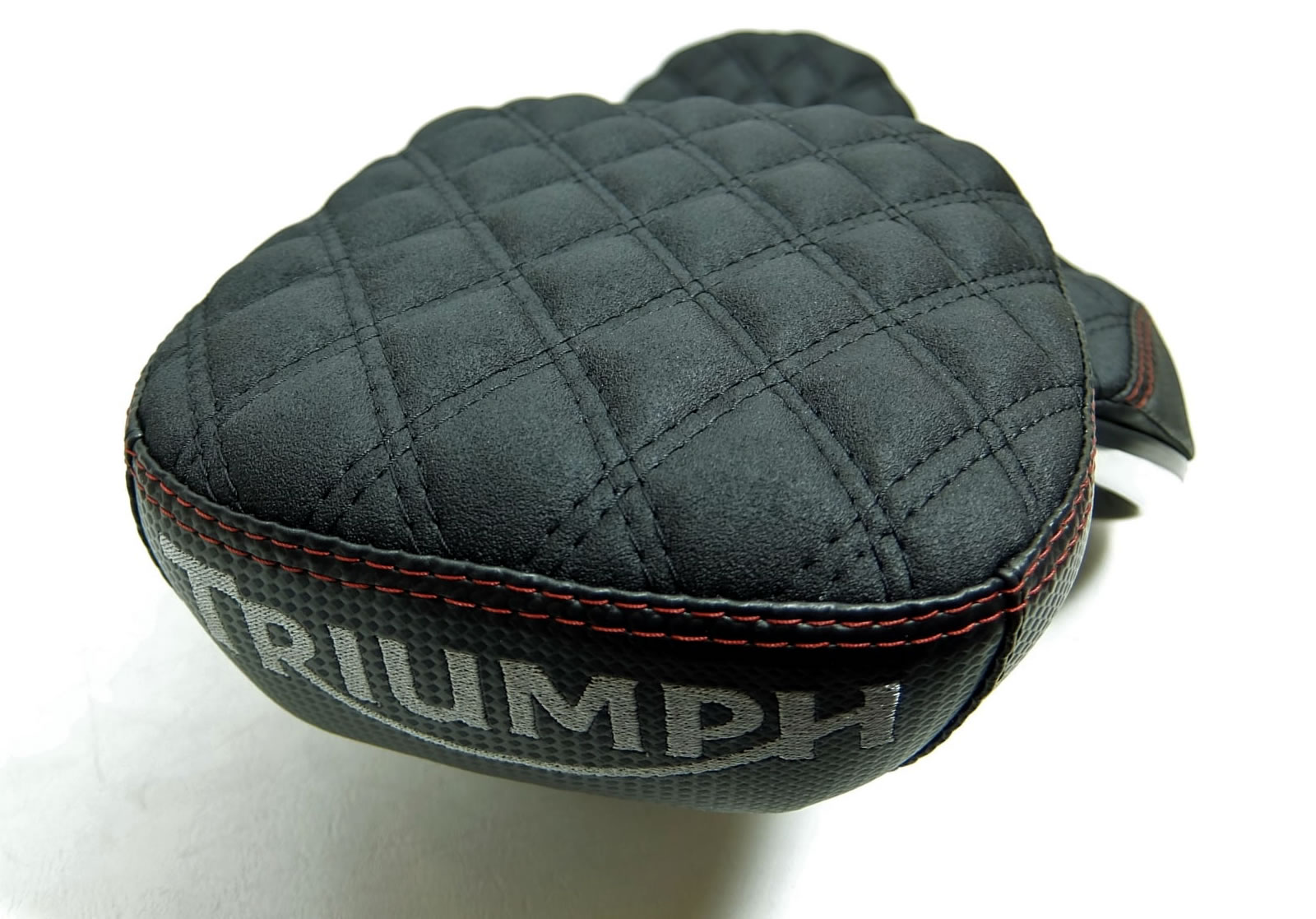 Triumph-Rocket-3GT-2