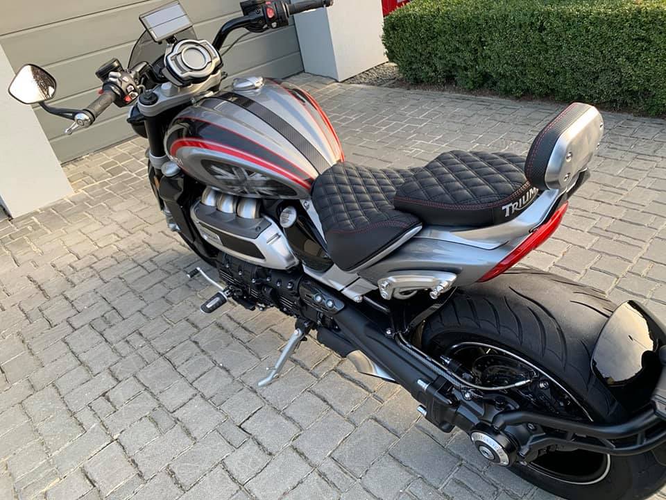 Triumph-Rocket-3GT-bike-2