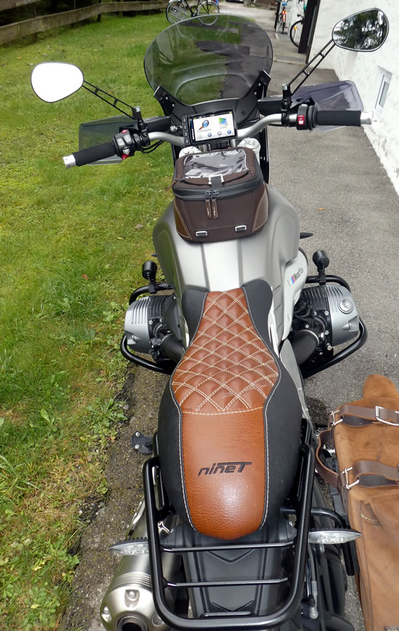 bmw-rninet-scrambler-bike-2