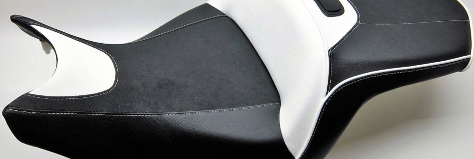 gl1800-weiss-sitzbank-2