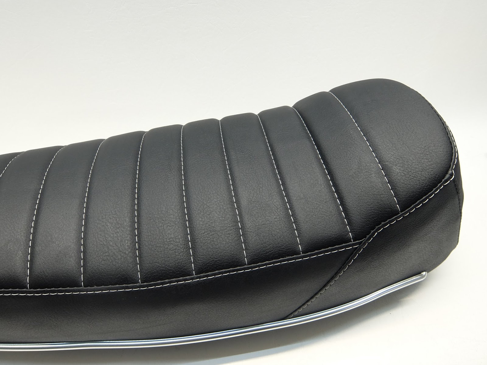 hercules-K50SE-sitzbank-4