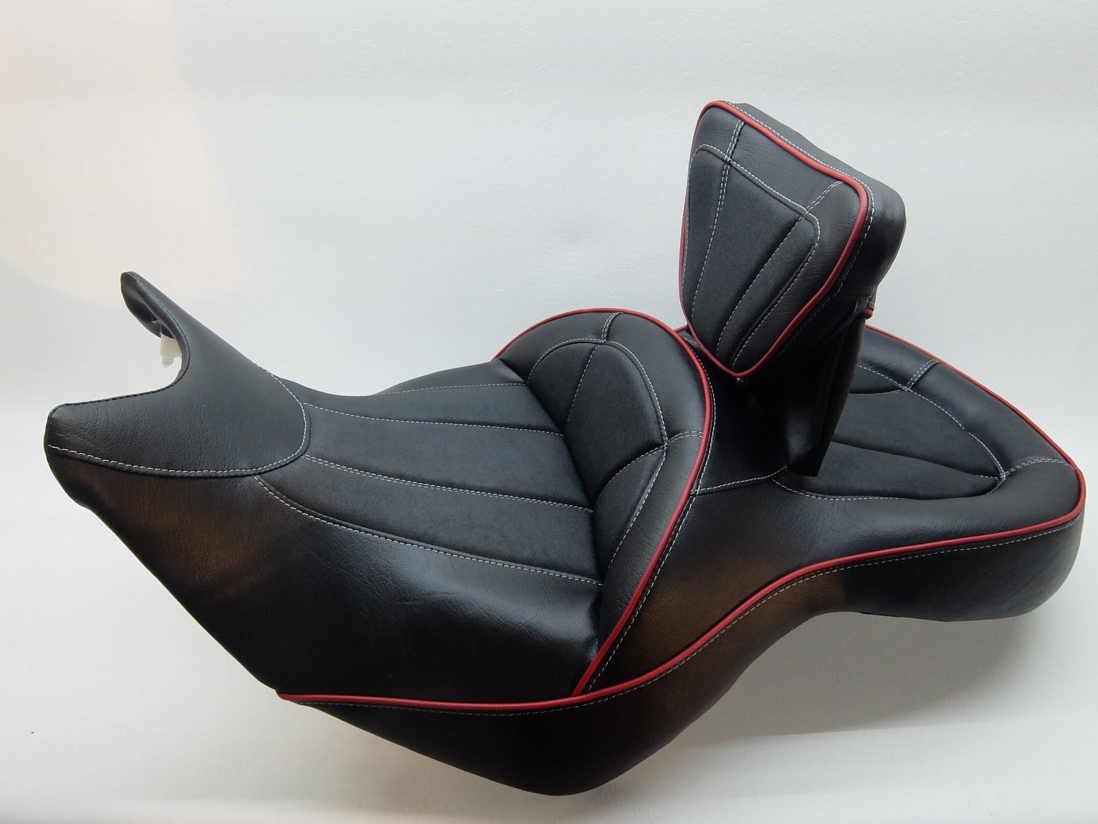 honda-goldwing-gl1800-2018-sitzbank-1