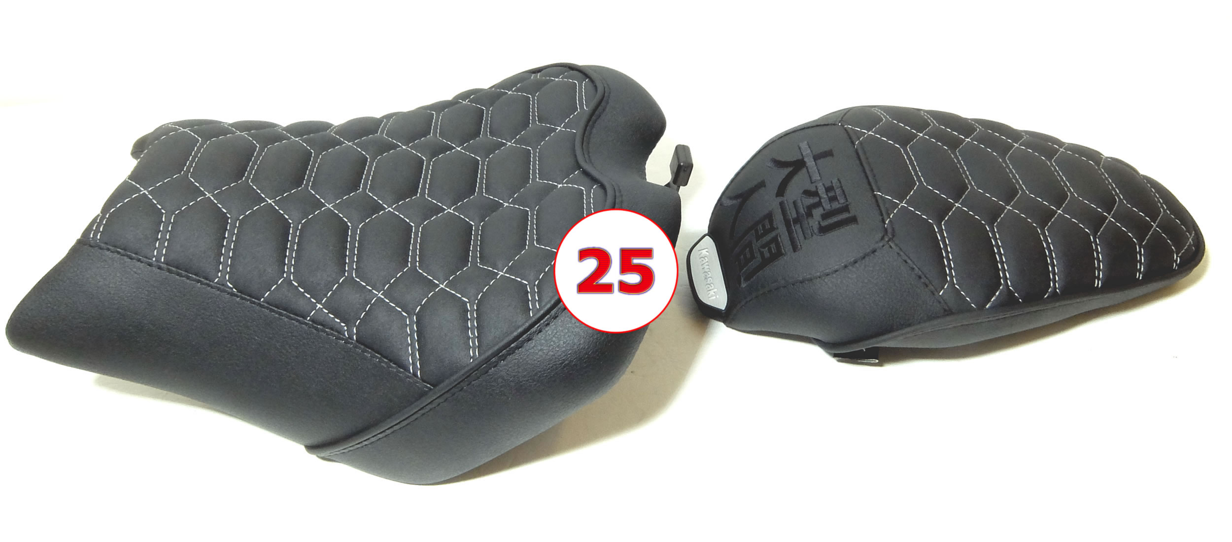 Kawasaki Z900 Sitzbank – Komfortpolsterung, Wabensteppung & Stickerei
